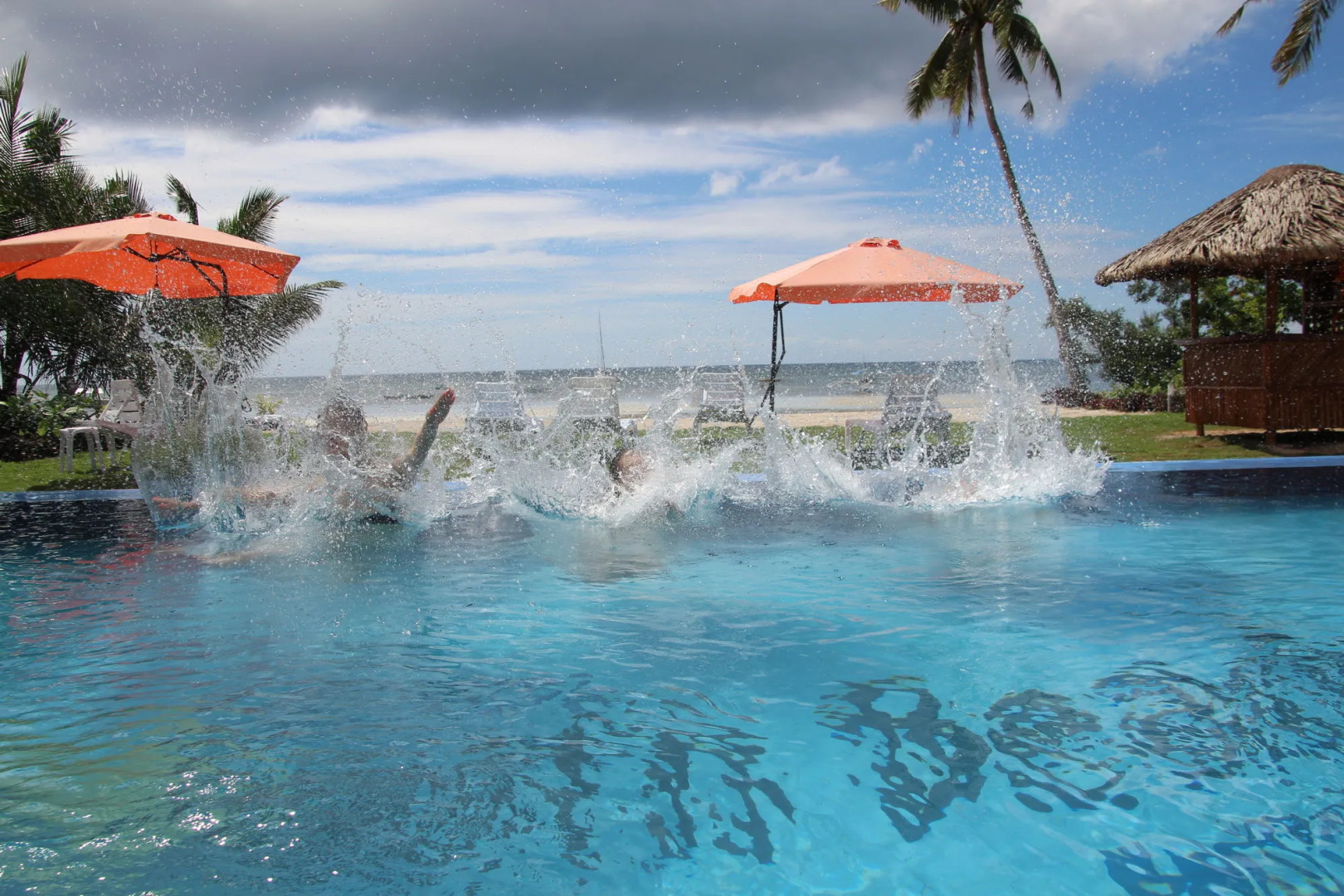 Bohol South Beach Hotel