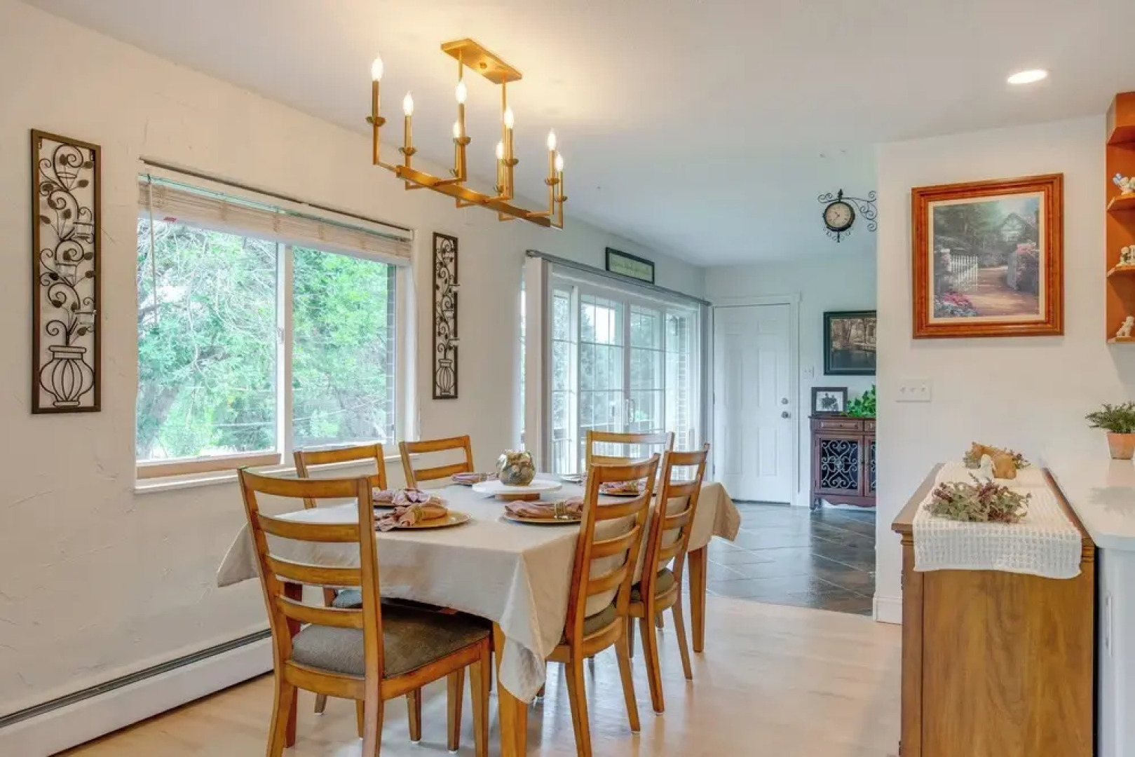 Modern Creekside Home: 9 Mi to Downtown Denver