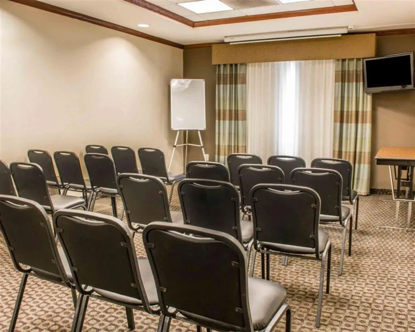 Comfort Suites Huntsville MidCity District at Research Park