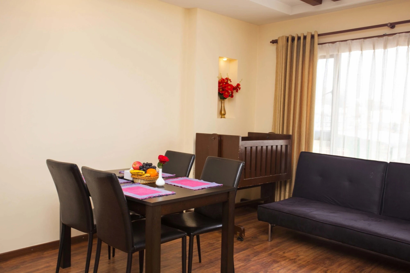 Hotel Jay Suites