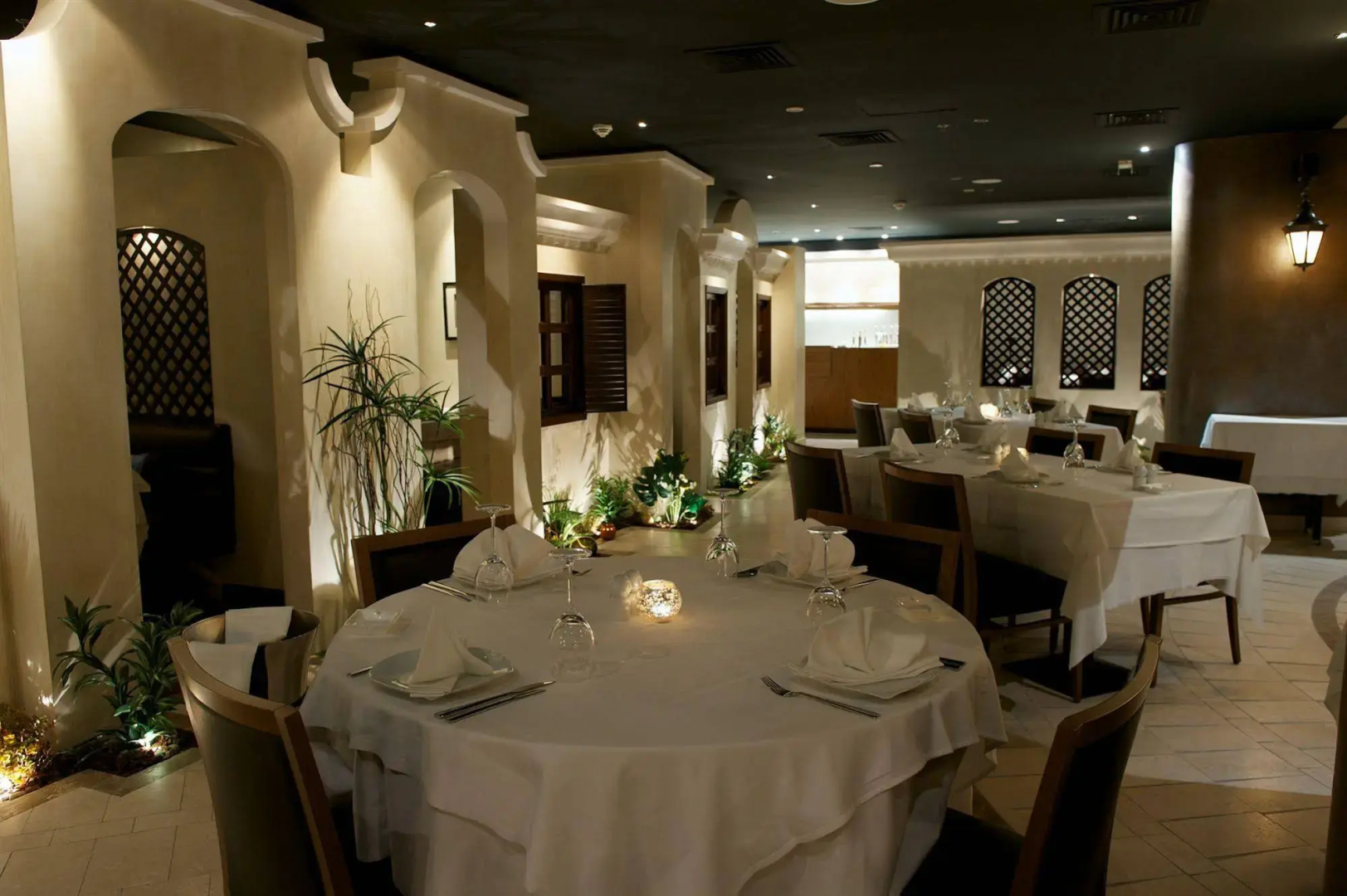 Rawasi Hotel Apartments الرواسي للشقق الفندقية