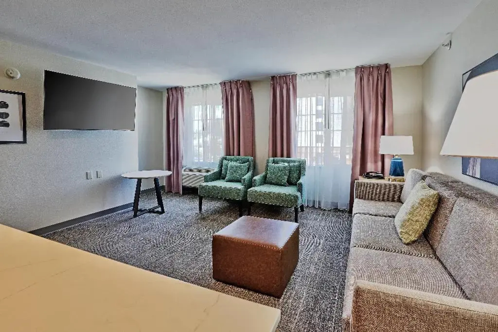 Staybridge Suites Albuquerque - Airport by IHG