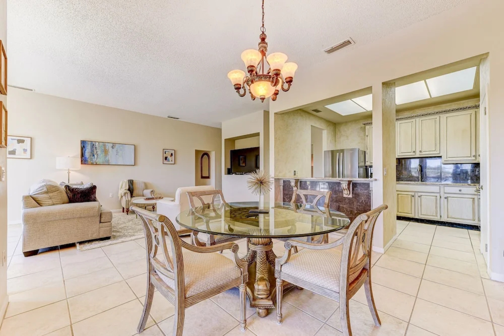 Tifton Way 2 by Vtrips