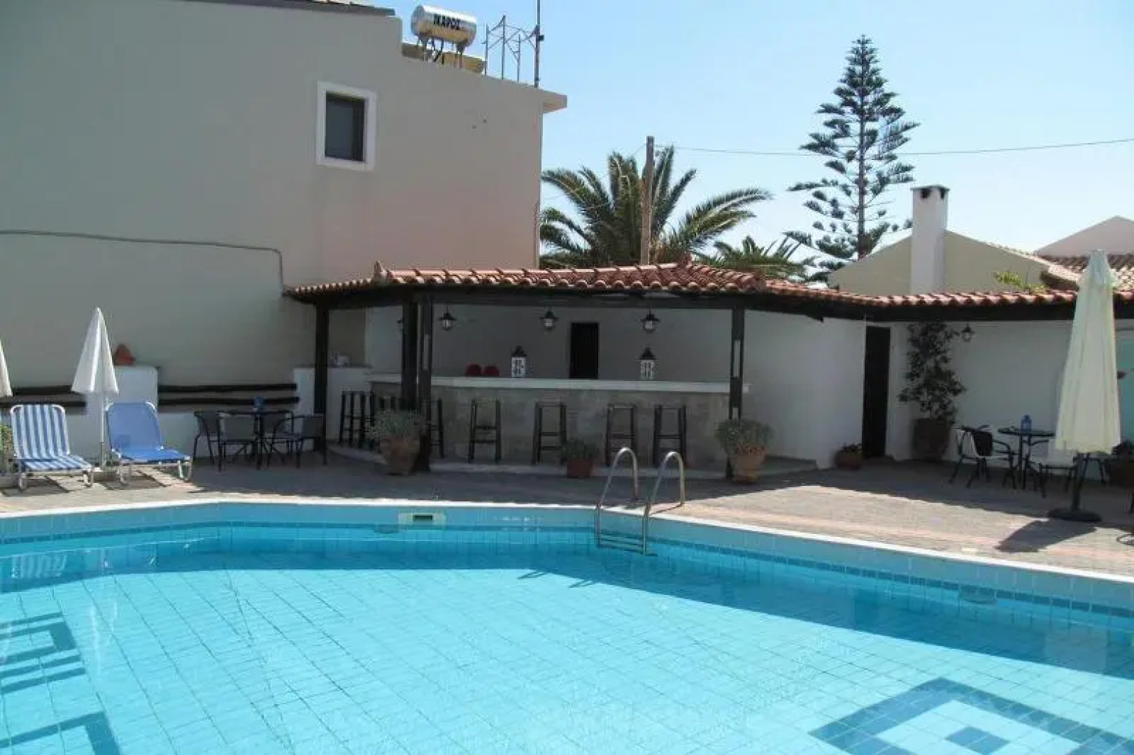 Irilena Apartments Gournes by Checkin