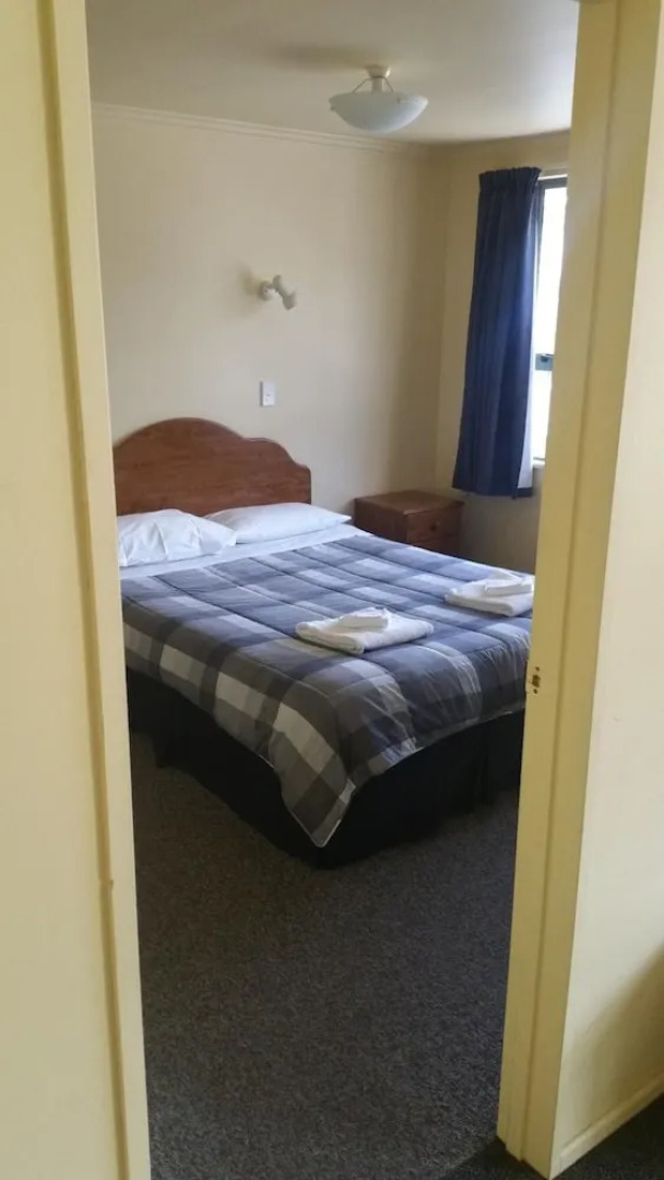 Tuatapere Motels Backpackers and Holiday Park