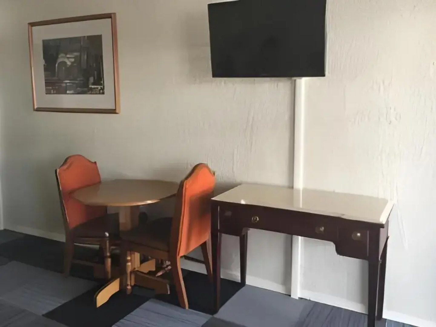 Knights Inn  Gallup near University of New Mexico