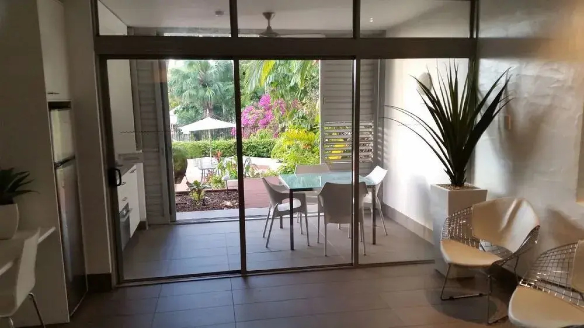 Seascape Holidays - Club Tropical Apts