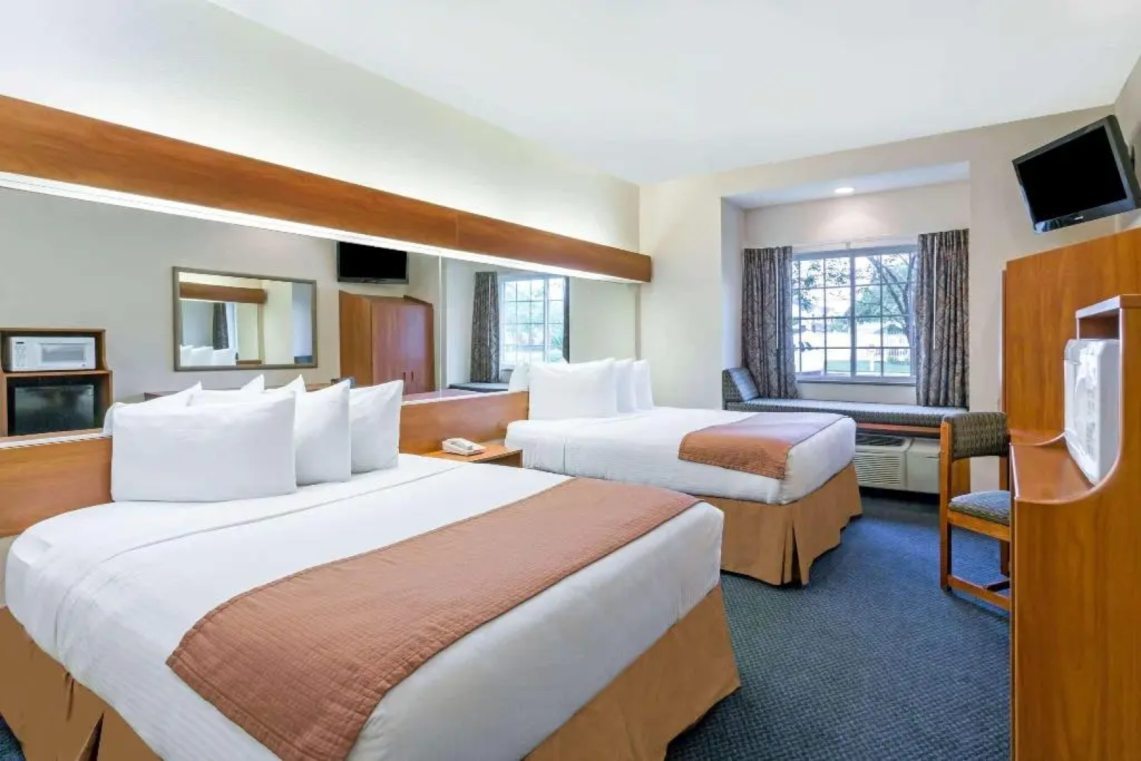 Microtel Inn & Suites by Wyndham of Houma