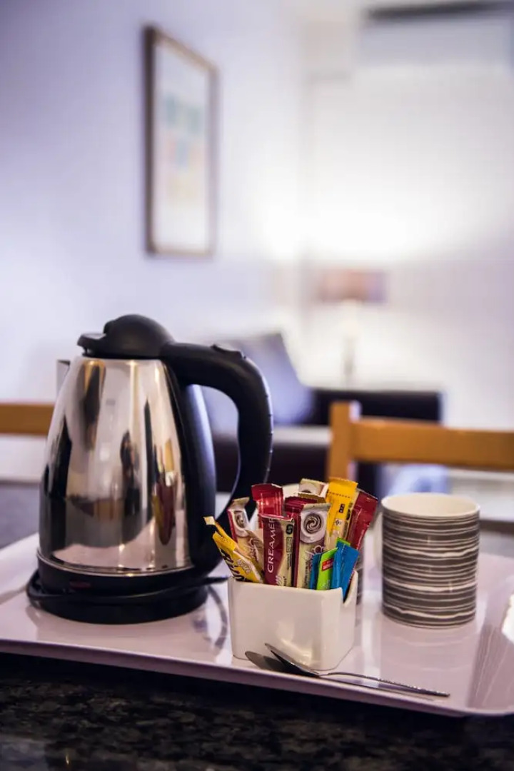 Airport Inn Executive Suites