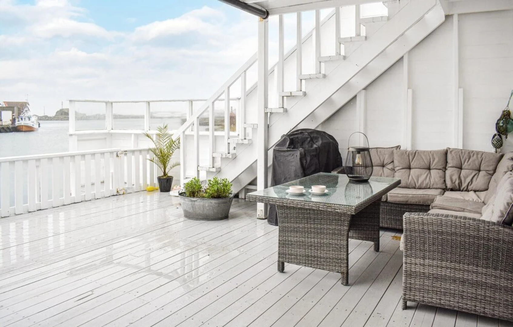 Beautiful Apartment in Åkrehamn With Wifi and 2 Bedrooms