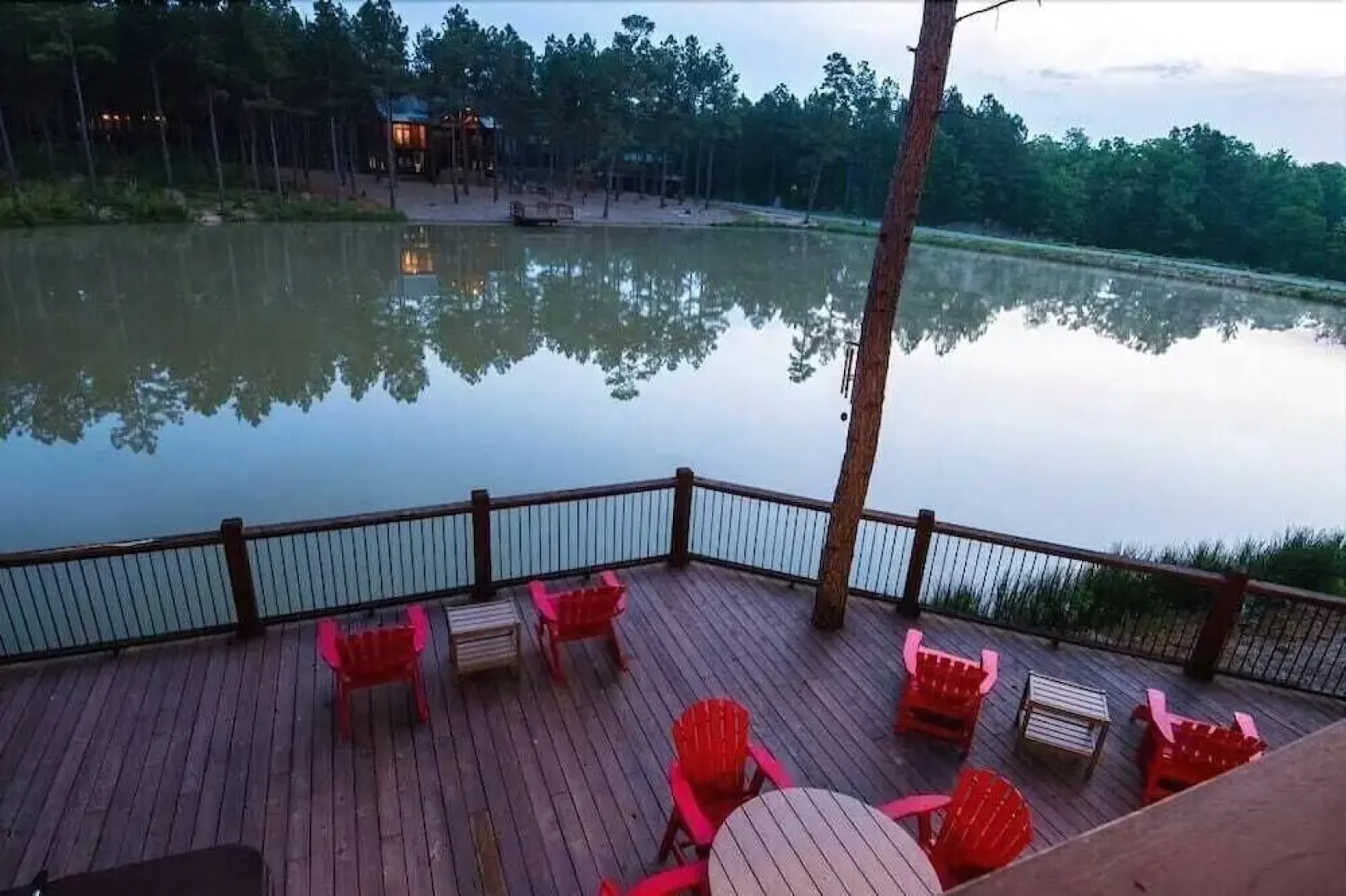 Stars On The Water Lodge - 4 Br Cabin
