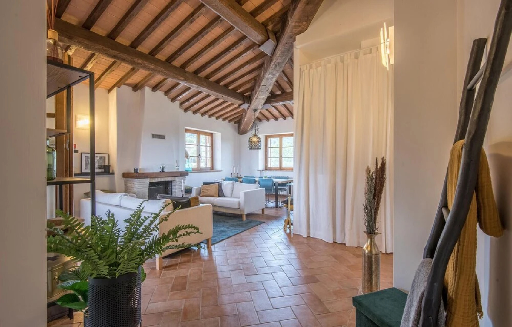 Awesome Apartment in Castelmuzio With 2 Bedrooms, Wifi and Outdoor Swimming Pool