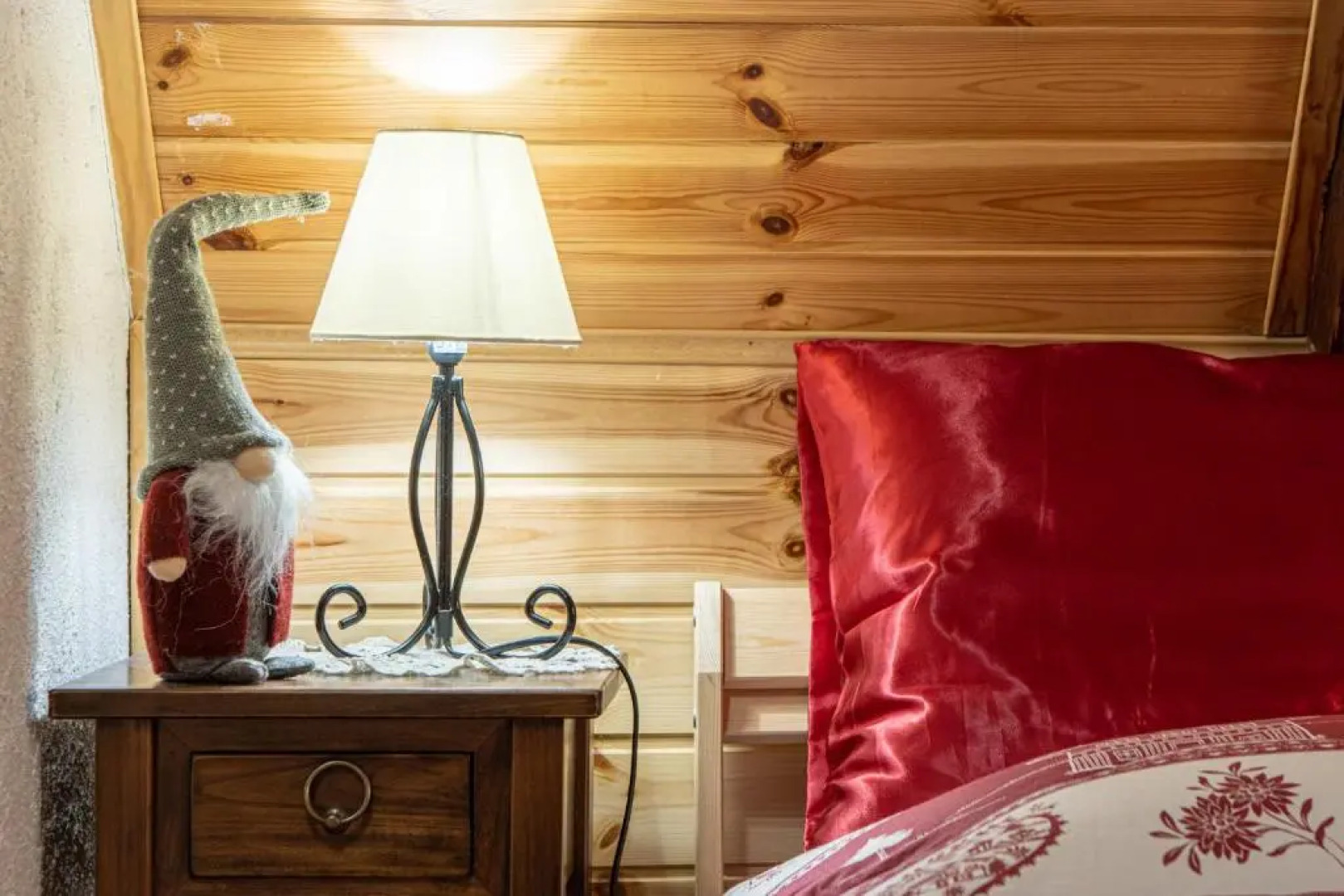 Casa Vacanza "Ai Piedi Del Bosco"