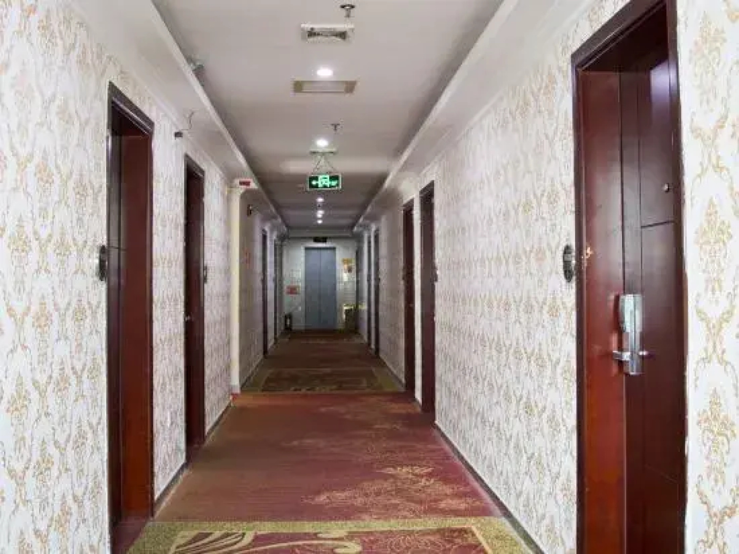 Fuhua Hotel (Dongxing Port)
