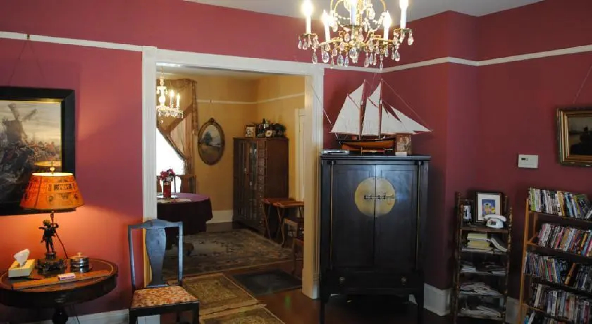 The Sleepy Senator Guest House