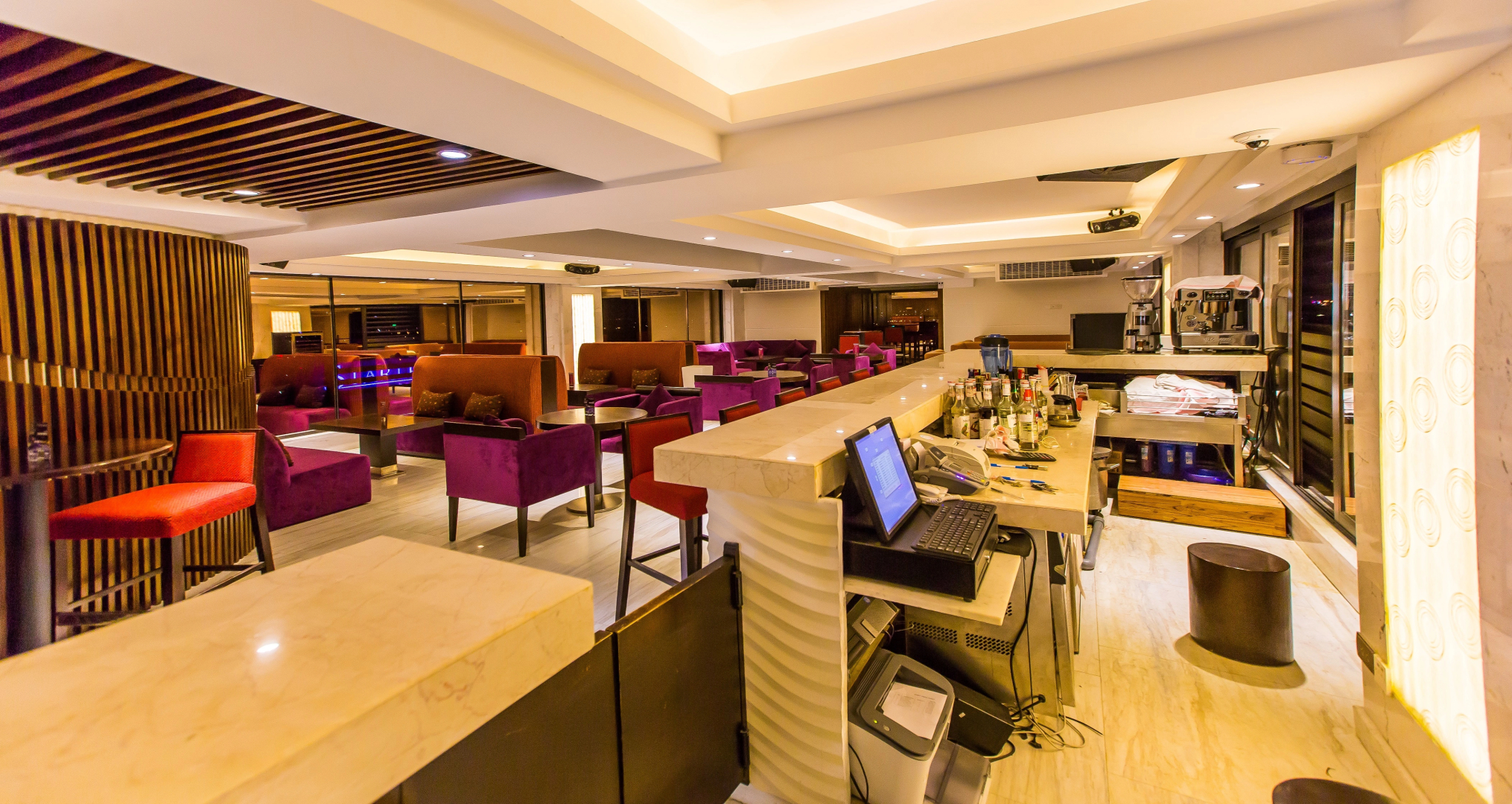 Holiday Beach Hotel Danang