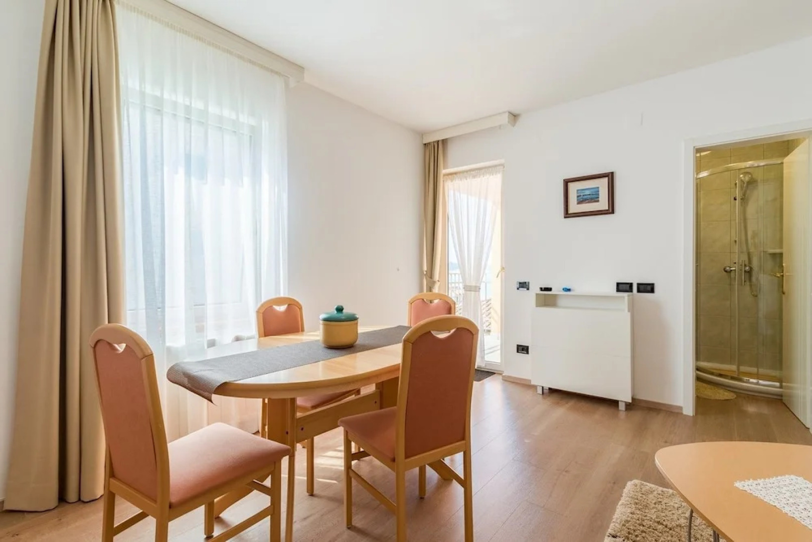 Apartment Fiorido Brown a2