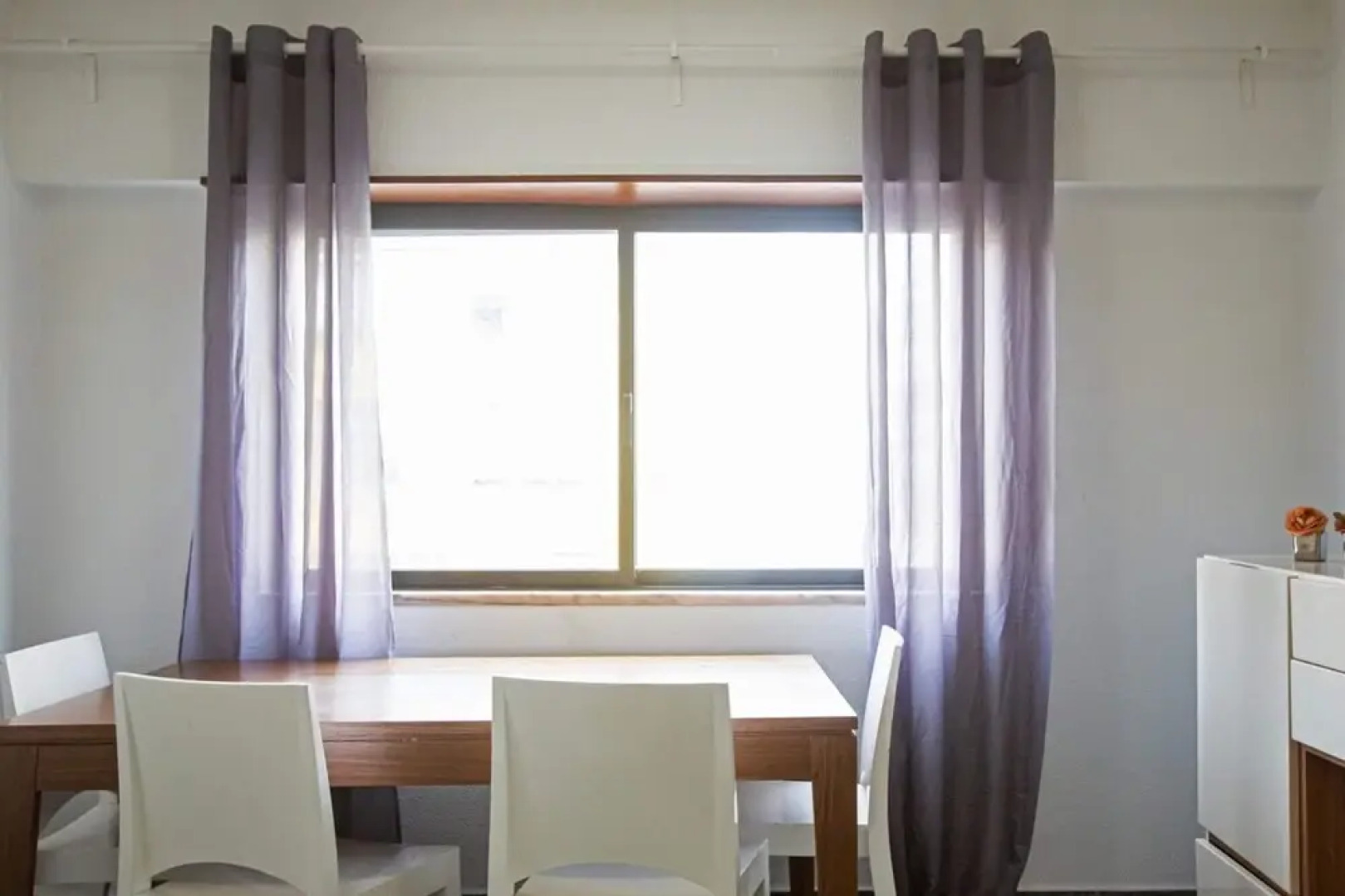 Charming 2 Bedroom Apartment in Lisbon