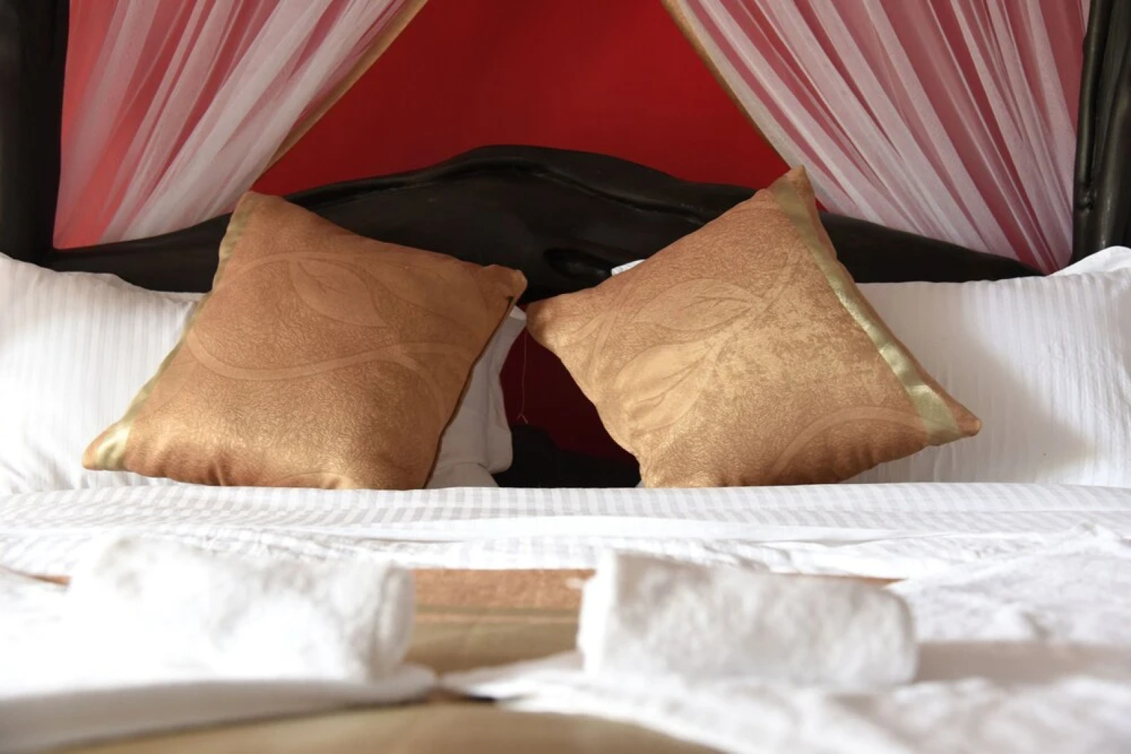 The Old Kings Lodge and Resort