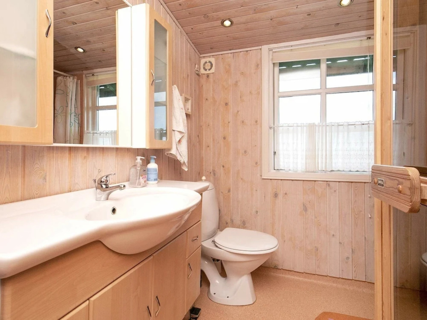 Luxurious Holiday Home in Vinderup With Sauna