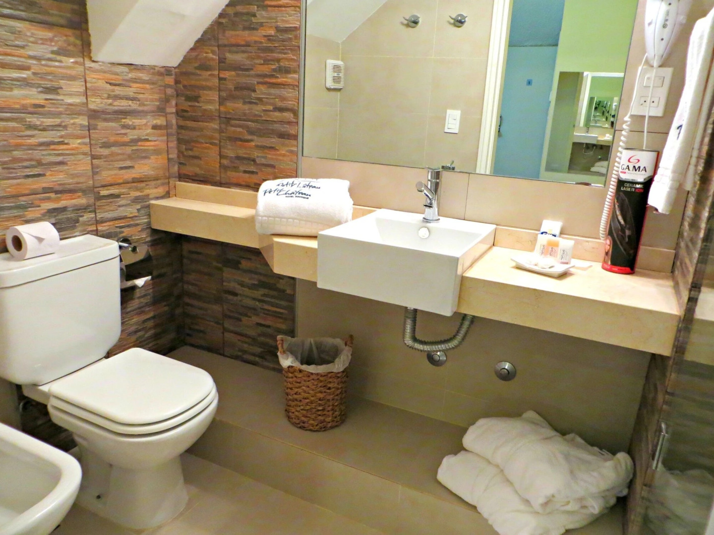 Petit Château Hotel Boutique