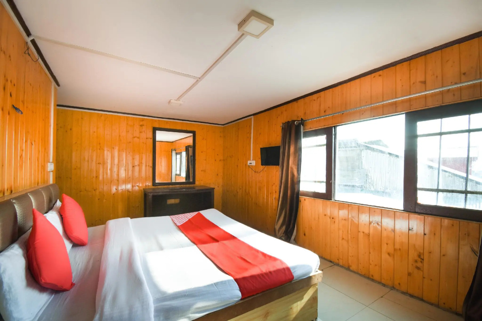 OYO 63738 Hotel Akash Palace