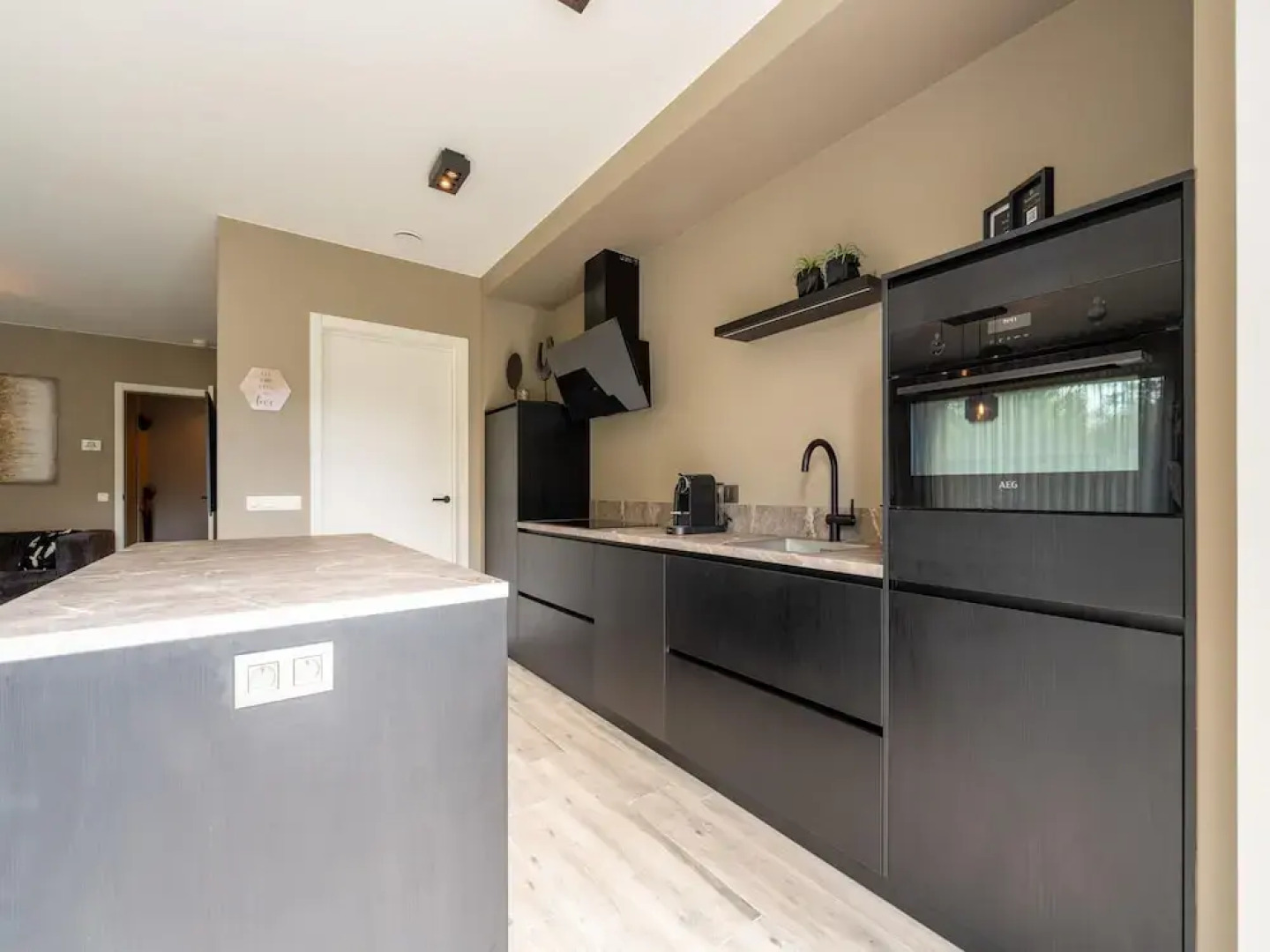 Beaunita: Luxe Stay in Hamont