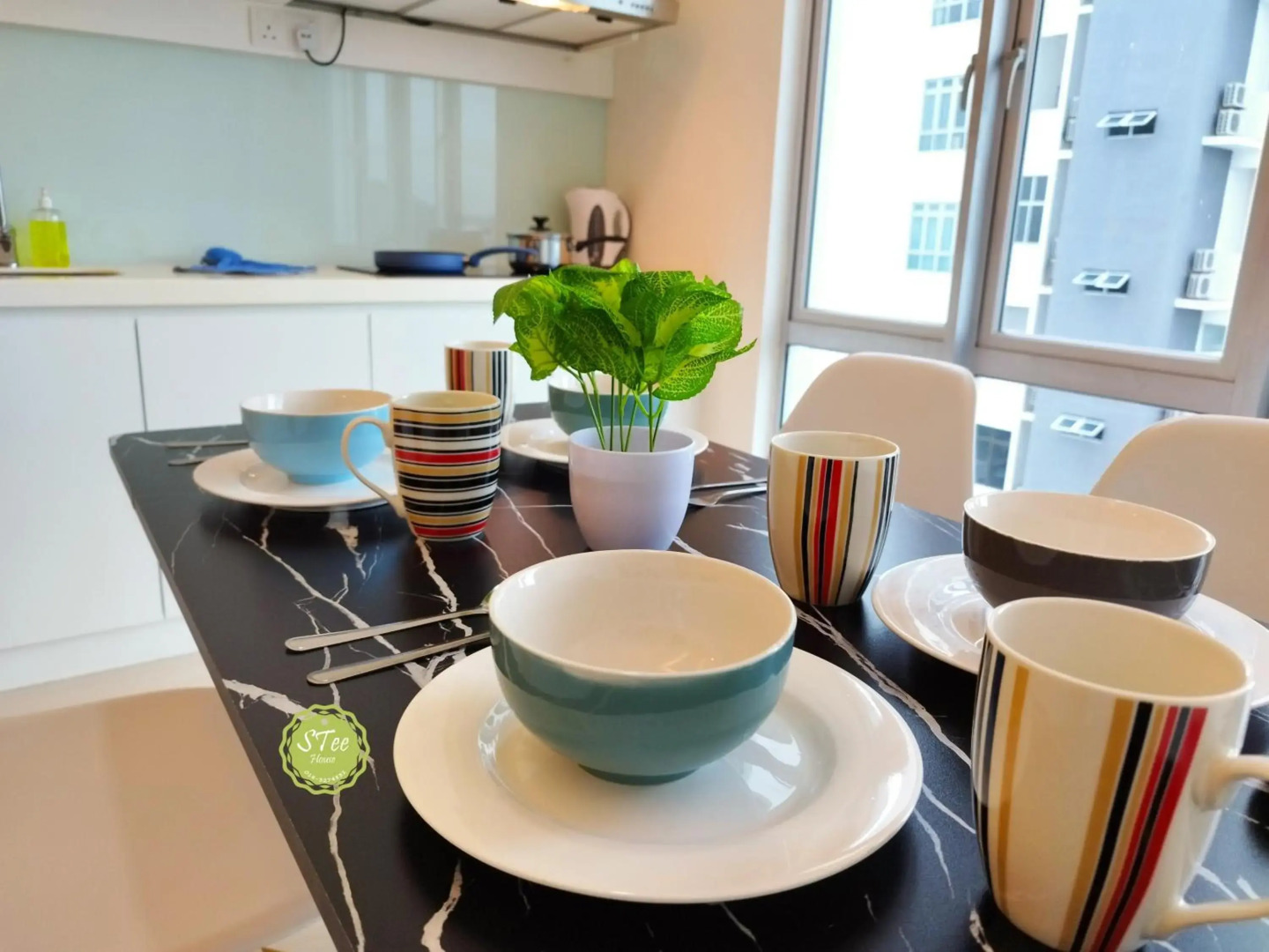 Oscar 4 pax- Mount Austin-Netflix -Ikea Toppen-Jusco