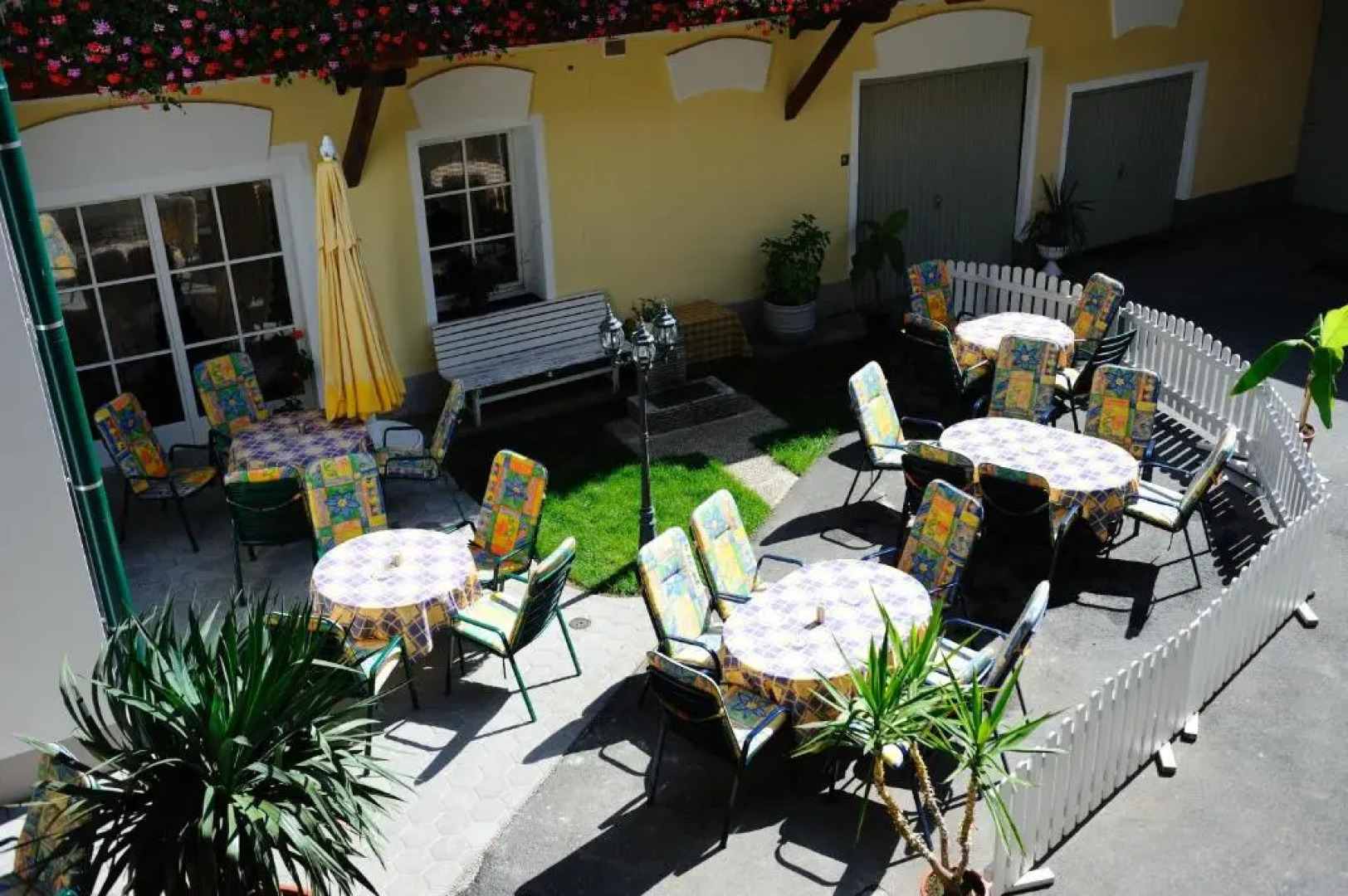 Hotel-Gasthof-Fleischerei - Zur alten Post