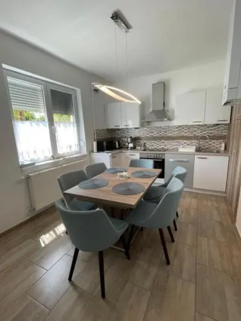 Weninger Apartman Lakas