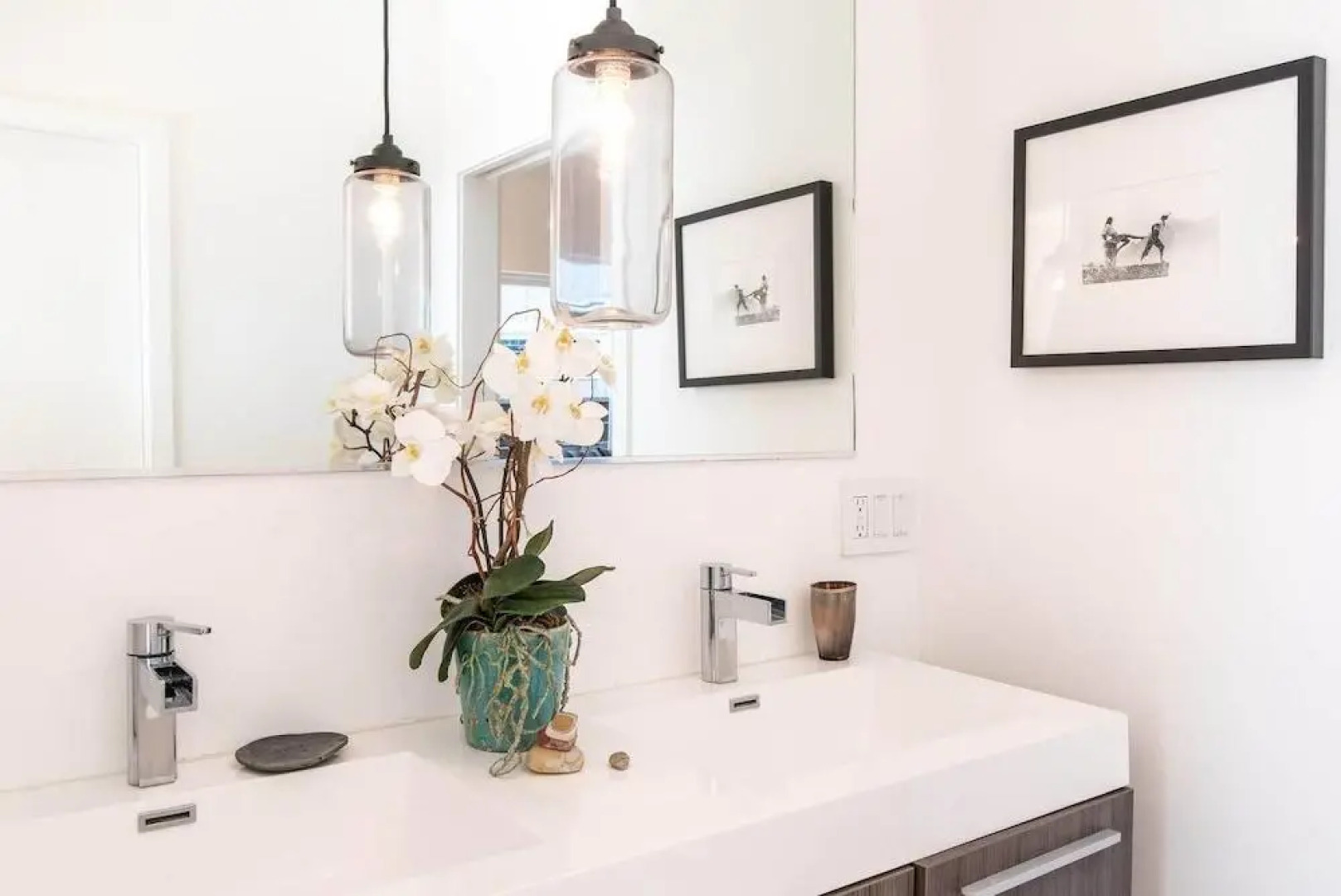 Beautifully Designed Palos Verdes Villa w/ Private Beach and Stunning Views