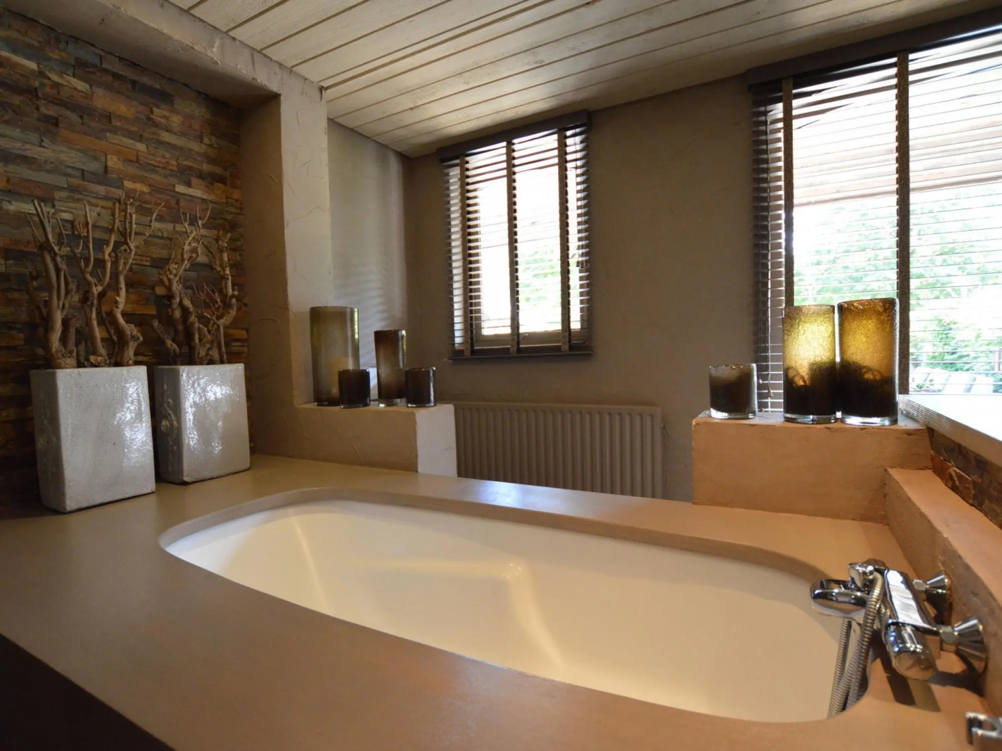 Quaint Holiday Home in Alphen-chaam With Jacuzzi