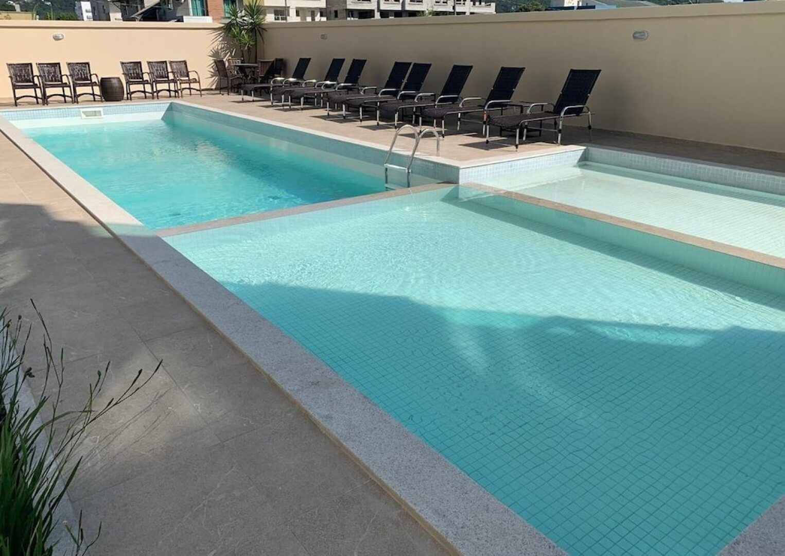 Aluguel Apartamento 2 quartos 1 suite Piscina 629
