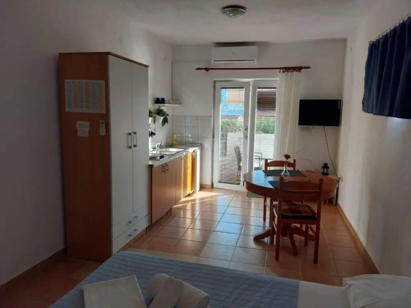 Apartments Burcul Pag