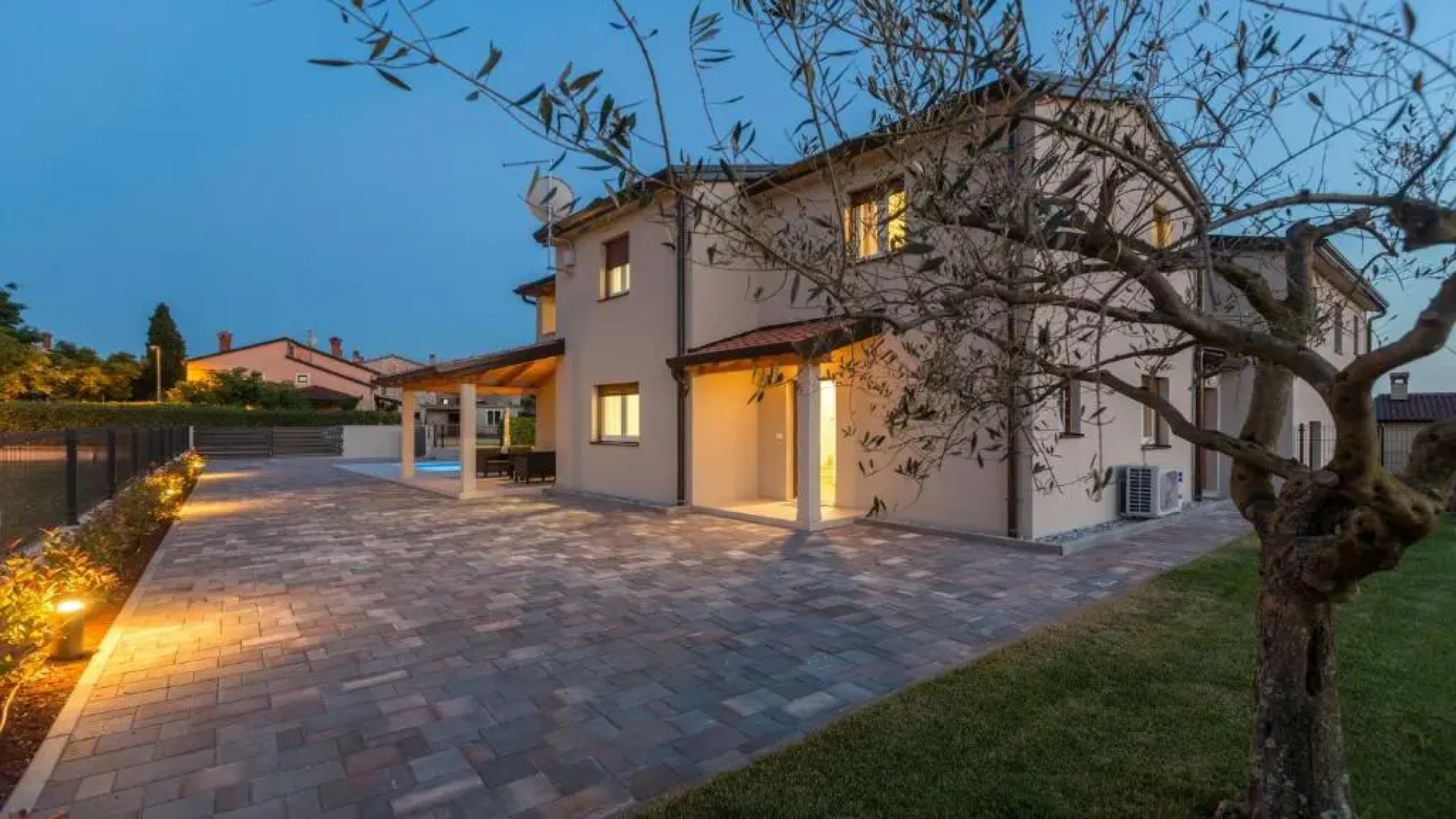 Villa Wego with breathtaking Sea View and Private Pool