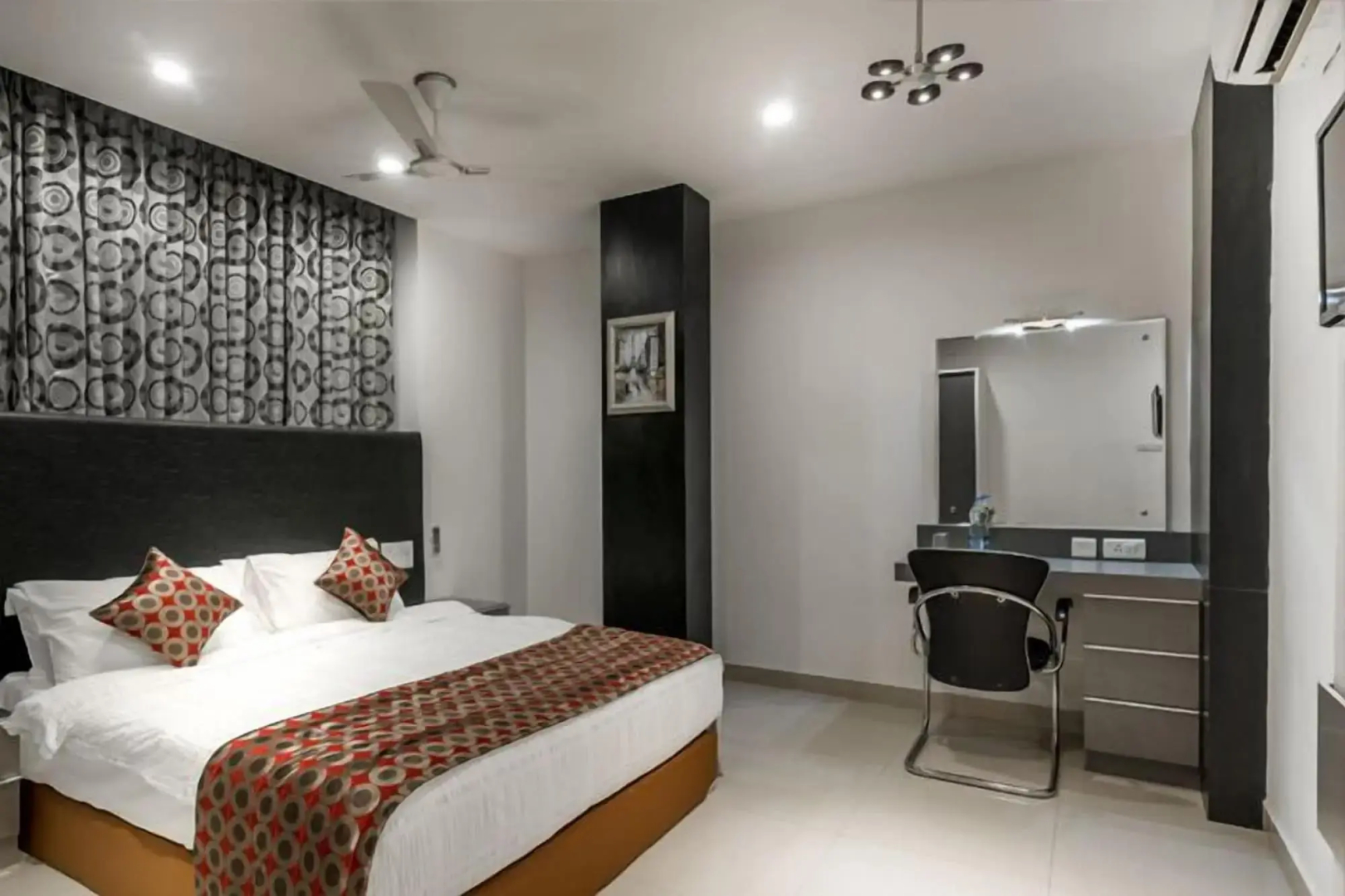 Saaral Residency
