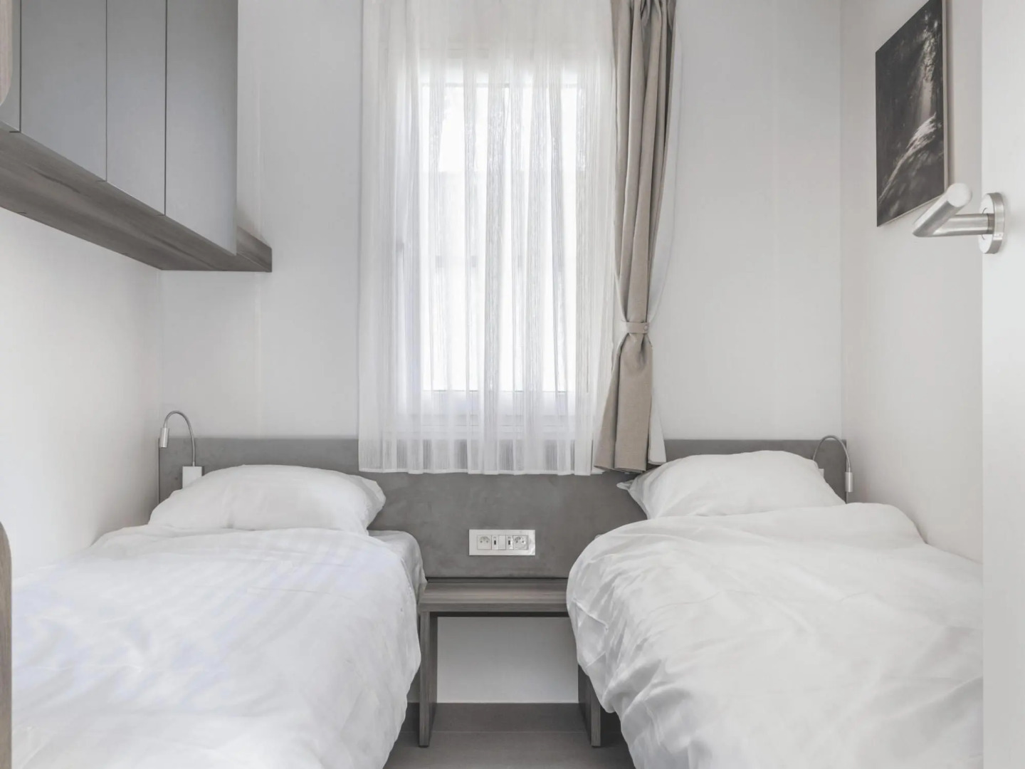 Contemporary chalet with airco, in a holiday park, in a natural environment