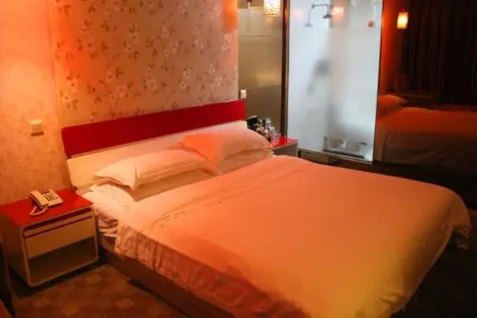 Jingcheng Home Land Hotel