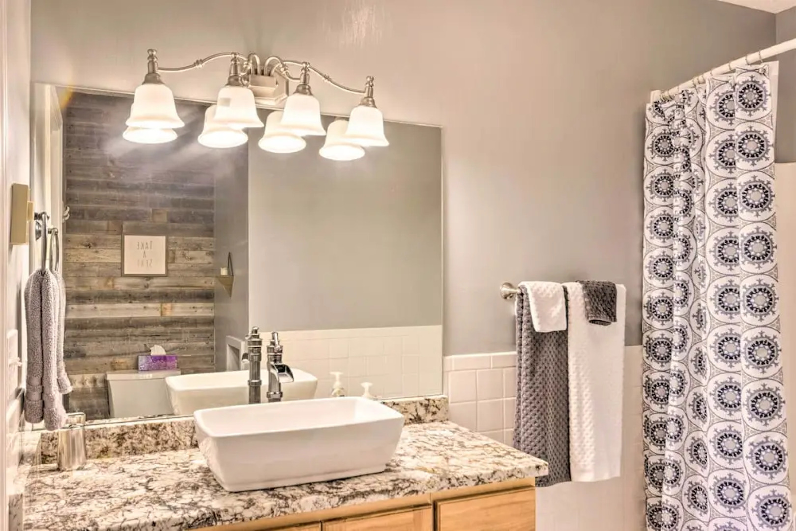 Updated Seven Devils Condo w/ Deck & Mountain View