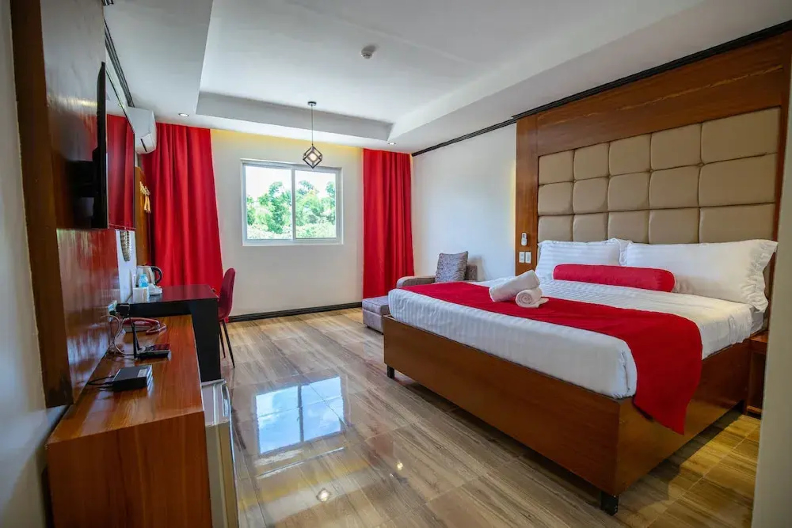 OYO 480 Starview Hotel