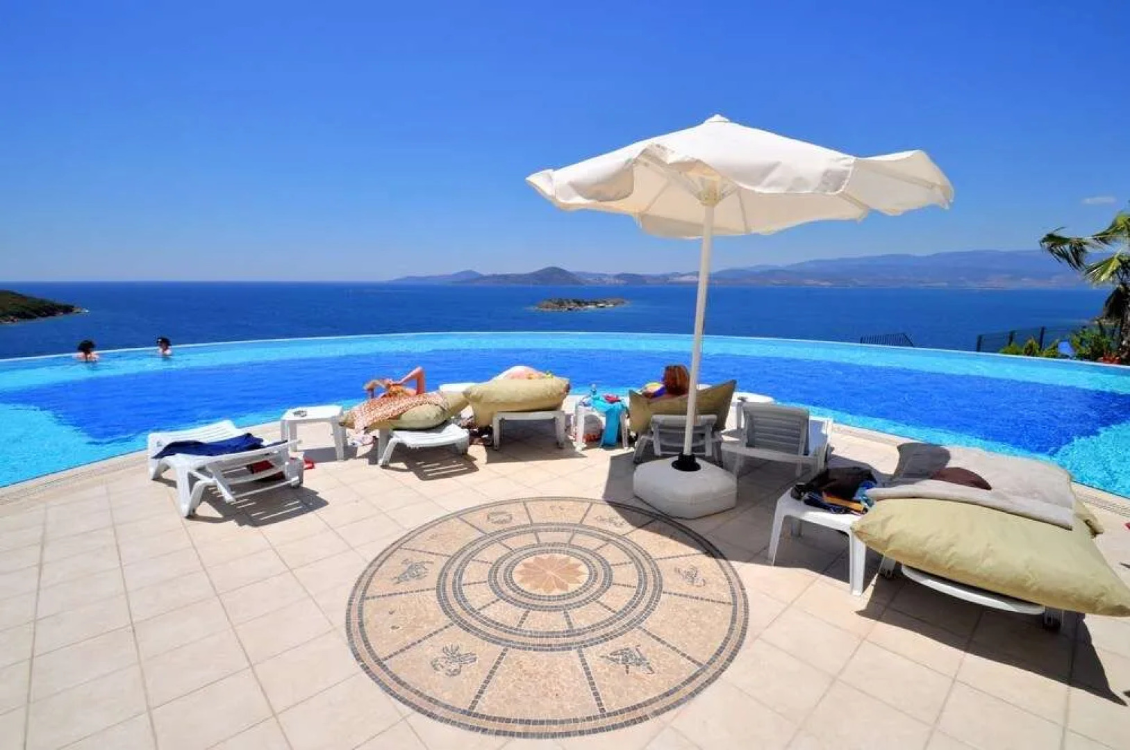 Bodrum White Villa