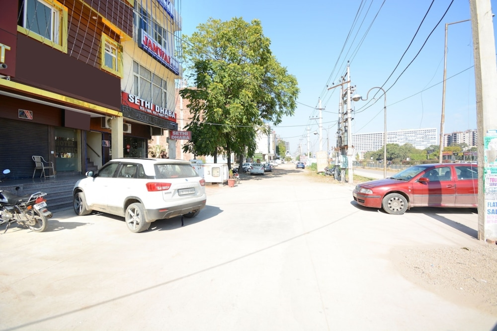 OYO 28335 Hotel Classic