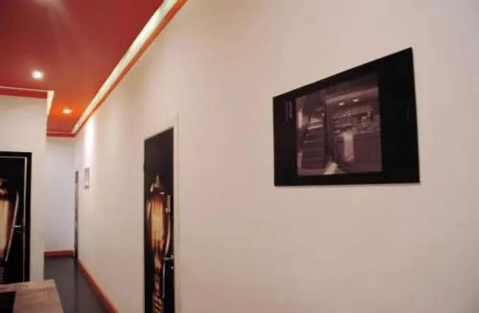 Electric Hostel