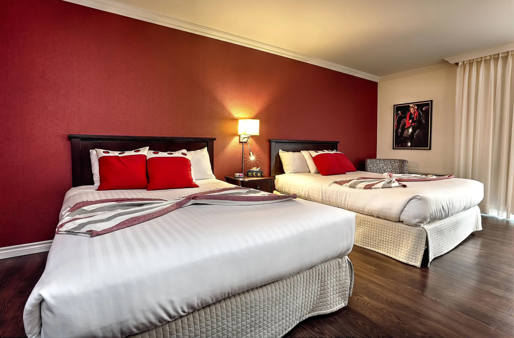 Grand Hôtel TIMES Lévis