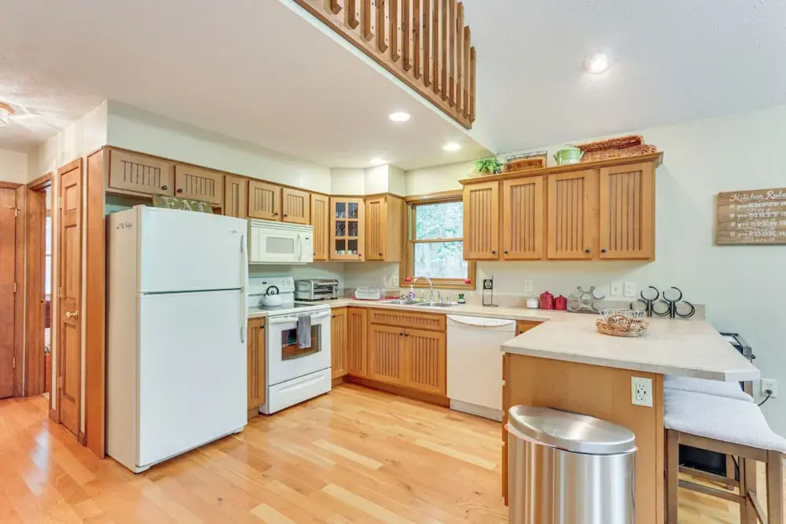 Great Cacapon Mtn Cabin w/ Private Hot Tub + Views