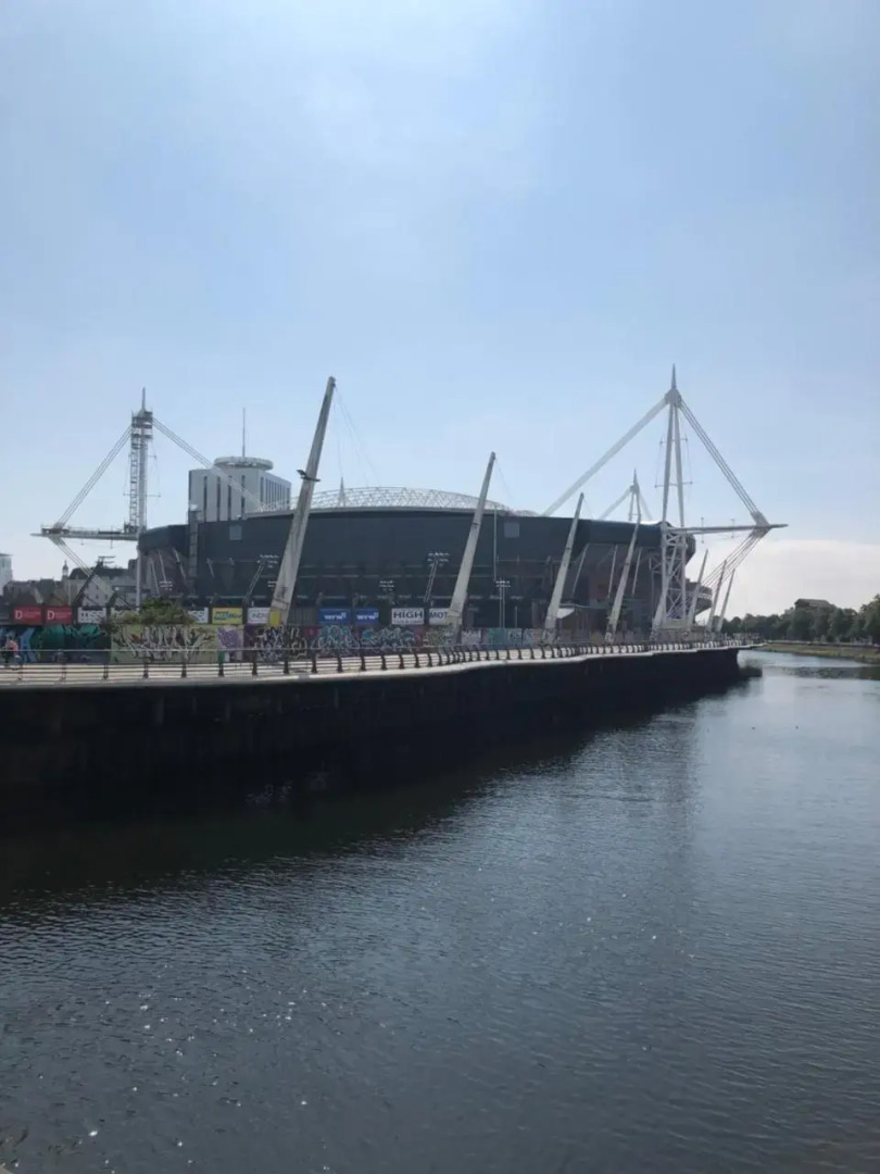 Hansen House 2 with Private Parking