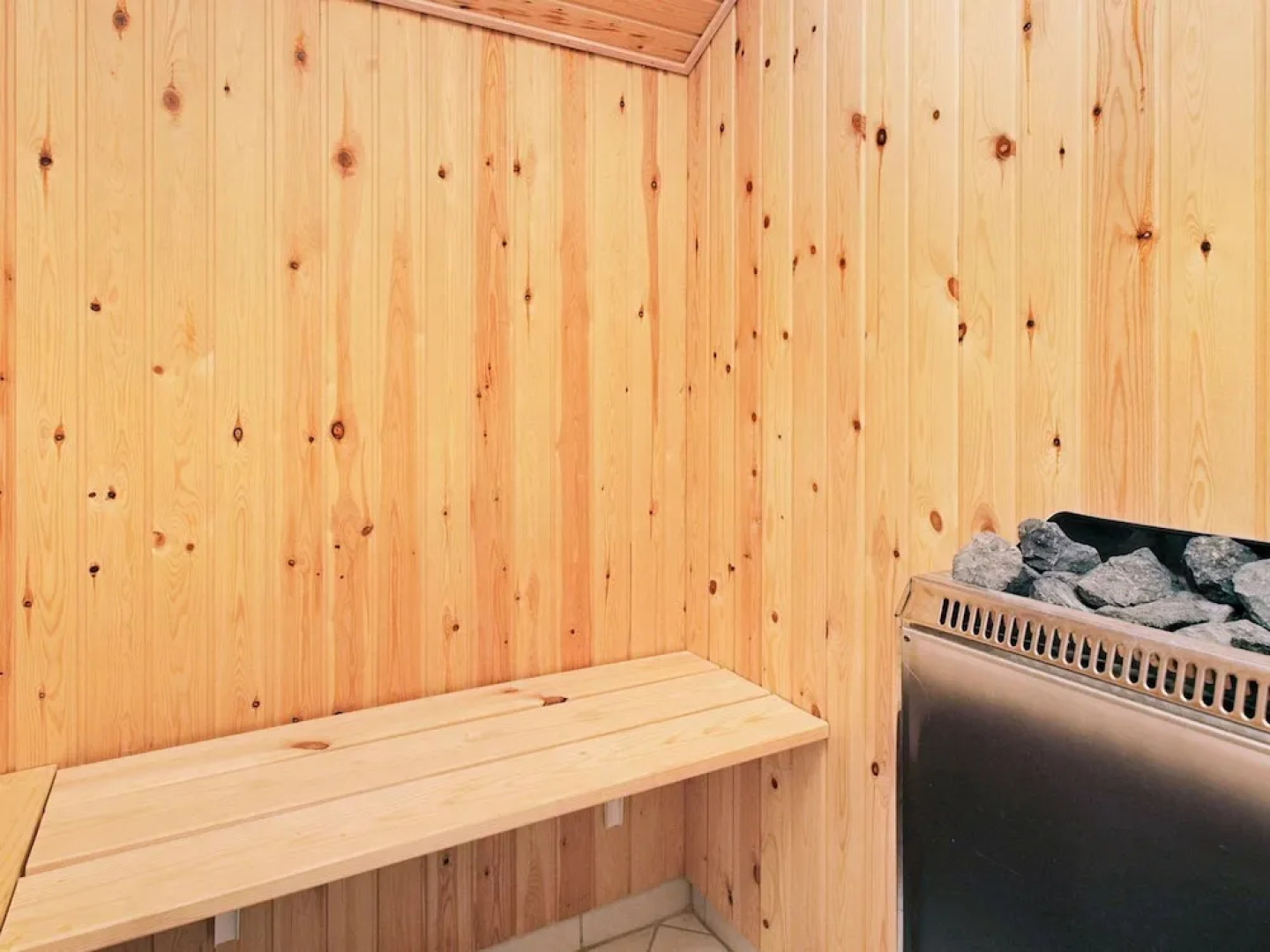 Decorated Holiday Home in Vinderup Near the Sea