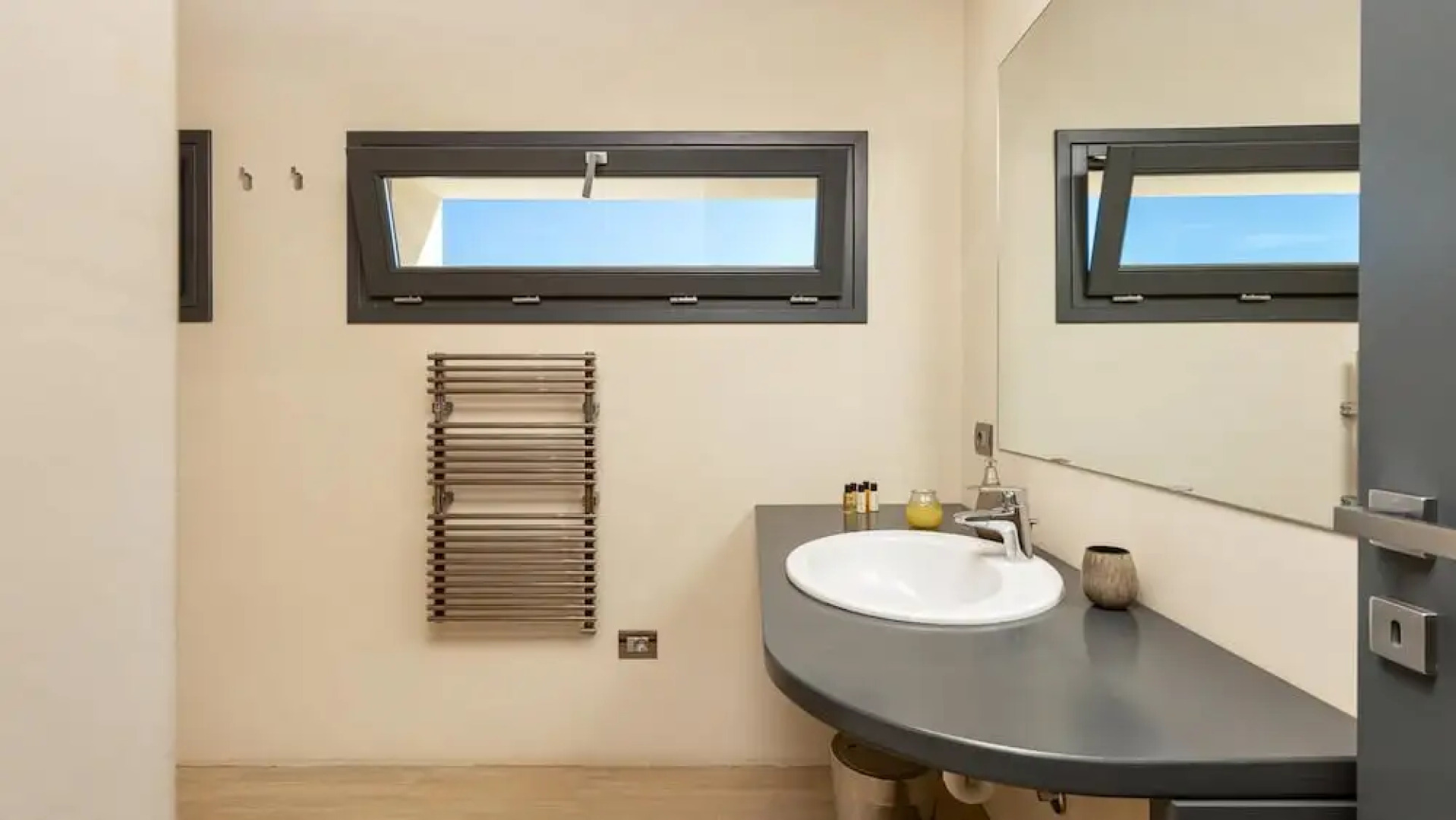 Villa Purple 10 2 in Pantogia