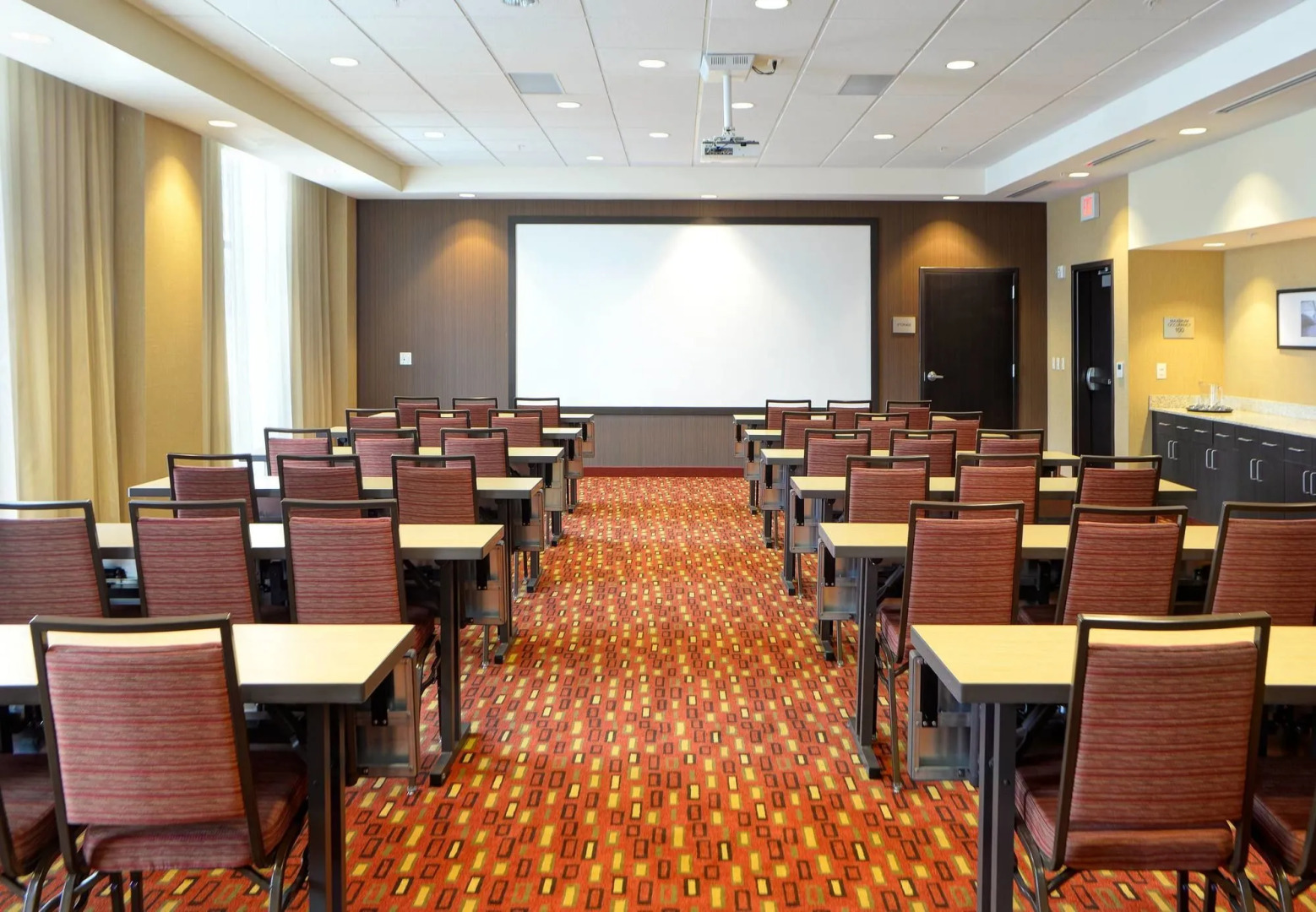 Courtyard Muncie at Horizon Convention Center