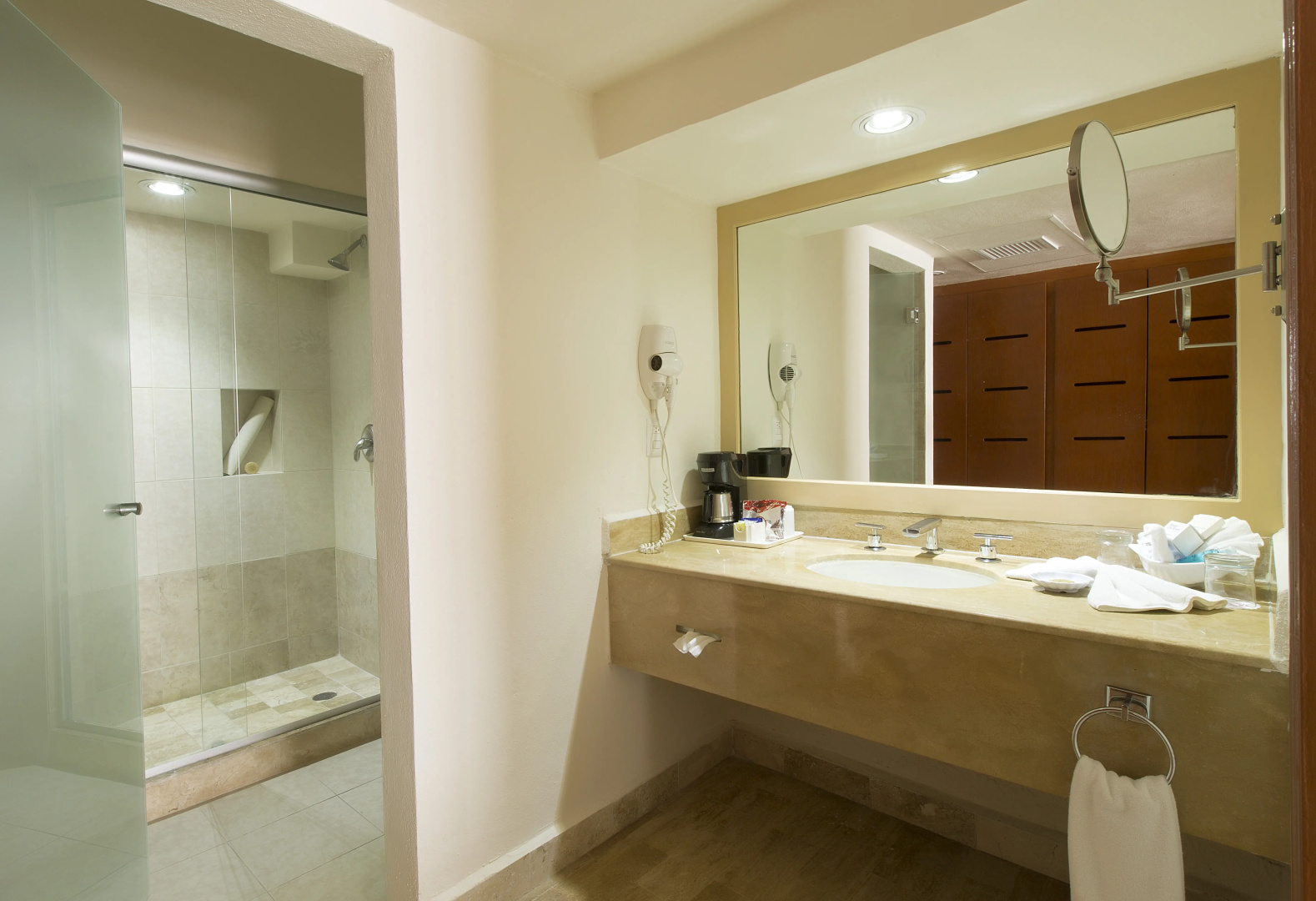 Golden Parnassus Resort & Spa All Inclusive